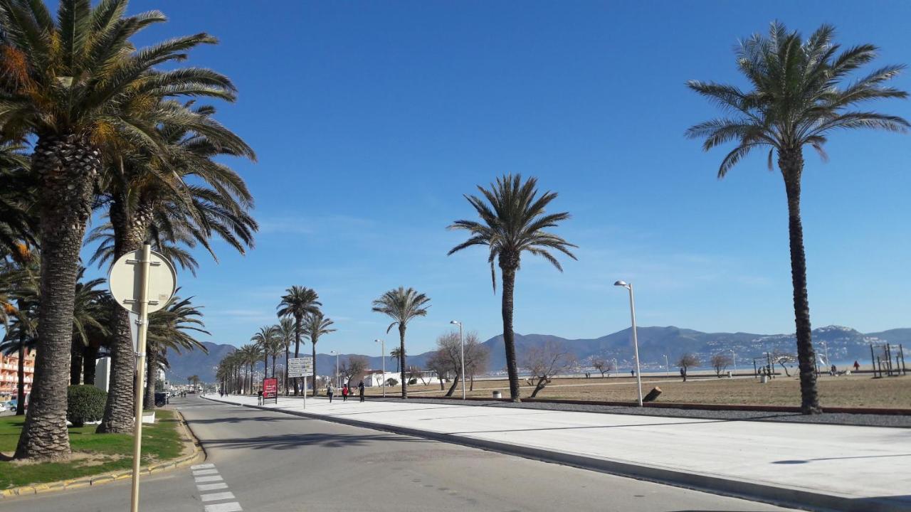 Estudio Karina Beach-4 Empuriabrava Exterior photo