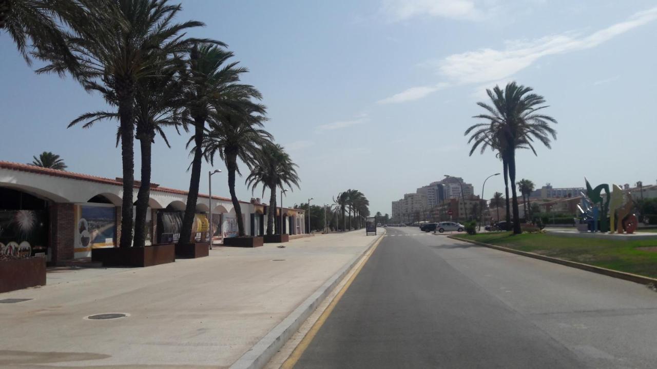 Estudio Karina Beach-4 Empuriabrava Exterior photo